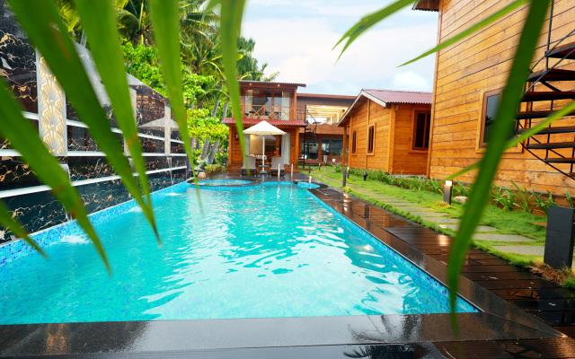 Resort Wooden ECR Sea Resort