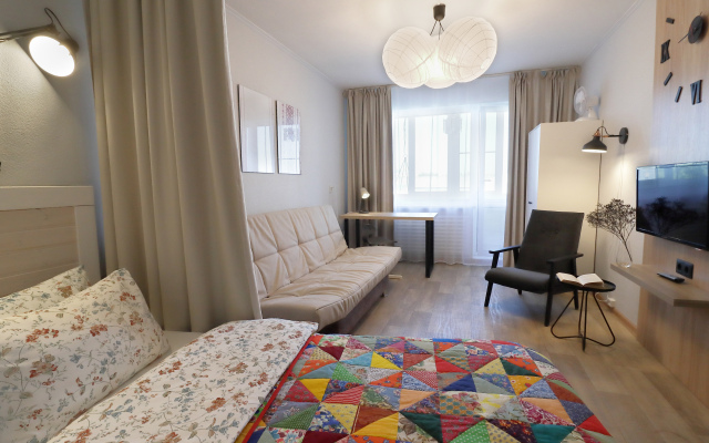 Shirokaya Maslenitsa S Vidom Na Park Flat