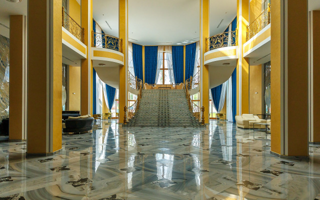 Отель Malakhovka Palace