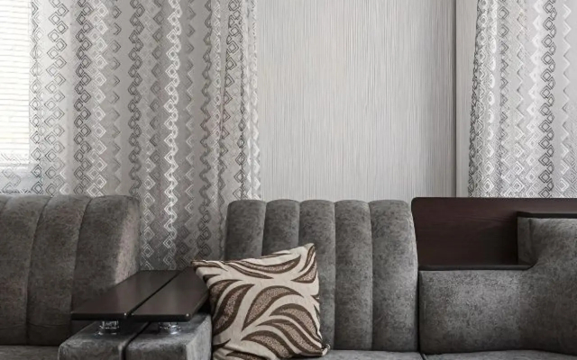 Квартира на улице Авиаторов 44