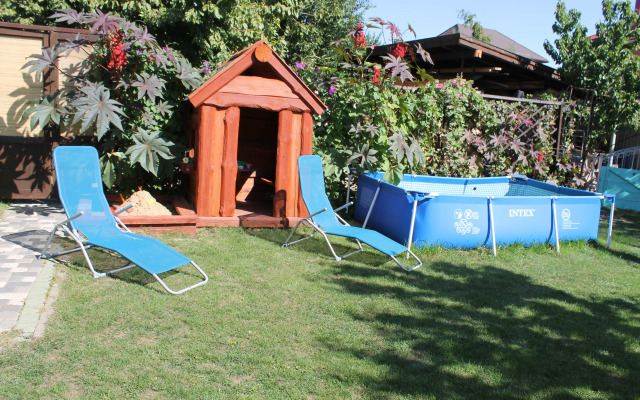 Отдельный Коттедж Кубанский Дворик 4