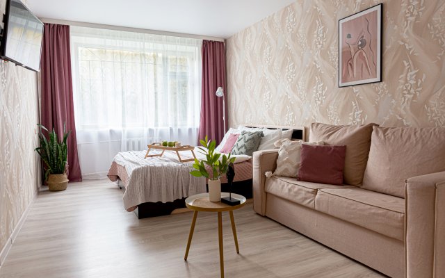 WELCOME HOME Aparts & Tours 12-33 Apartment