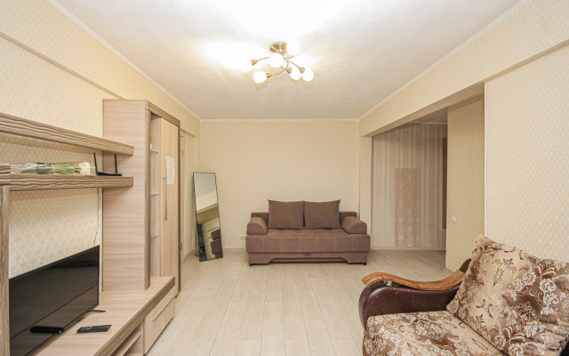 Квартира 2-к на Солнечной 37