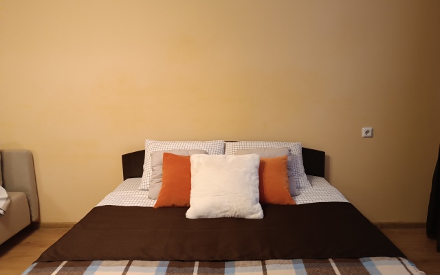 Na Ulitse Polikakhina Flat