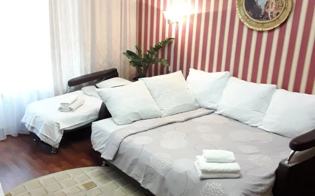 Апартаменты Бриф