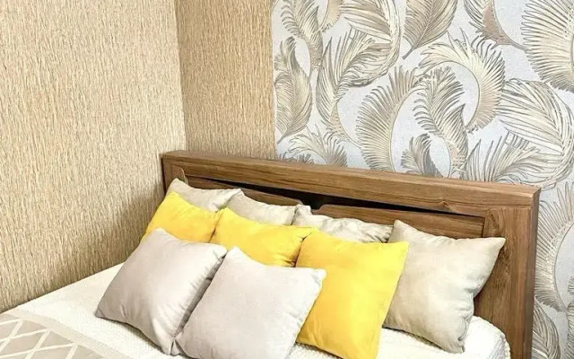 Квартира 2-комнатная с балконом в центре на Ленина