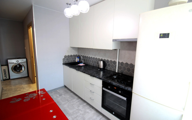 2kh Komnatnye Apartamenty U Zhd Vokzala Flat