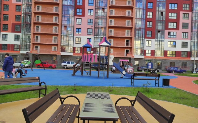 Primorskii Legend 1-k s Divanom na Kukhne Flat