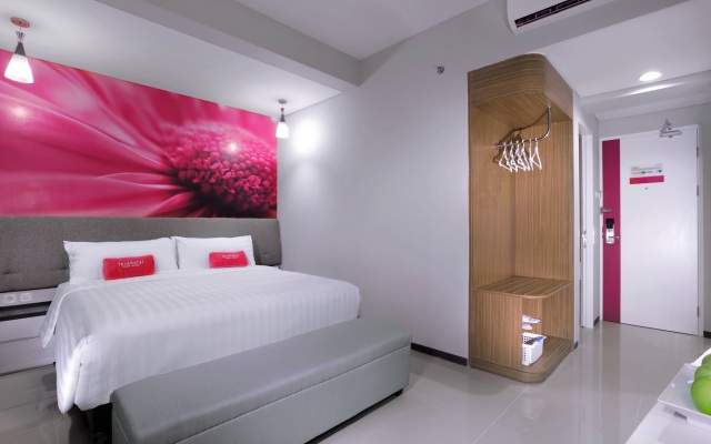 Отель Favehotel Rungkut Surabaya