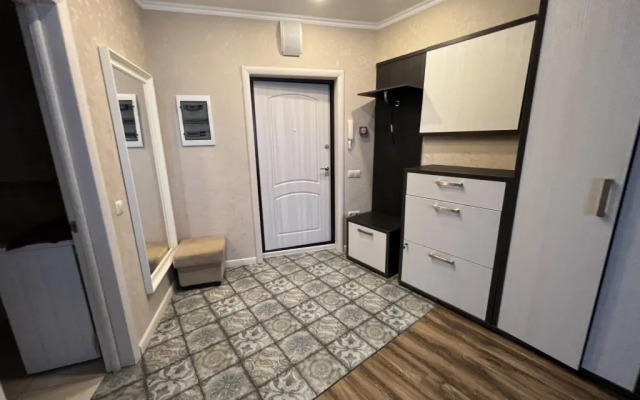 Clever House Apartments 1