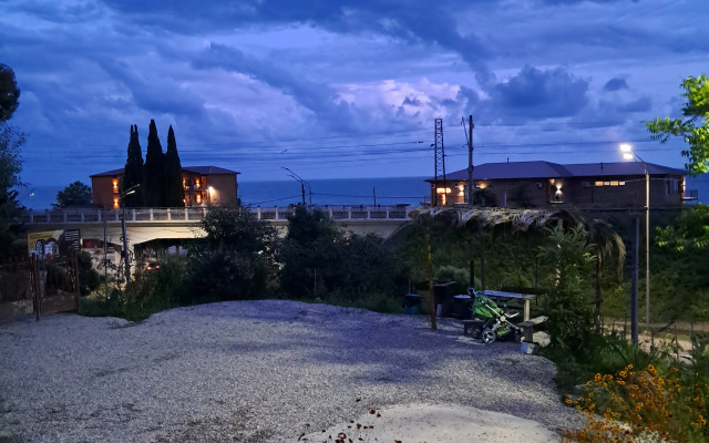 Viktoriya Lyuks Guest House