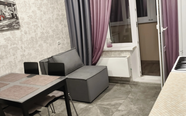 Na Prospekte Lenina 144 Flat