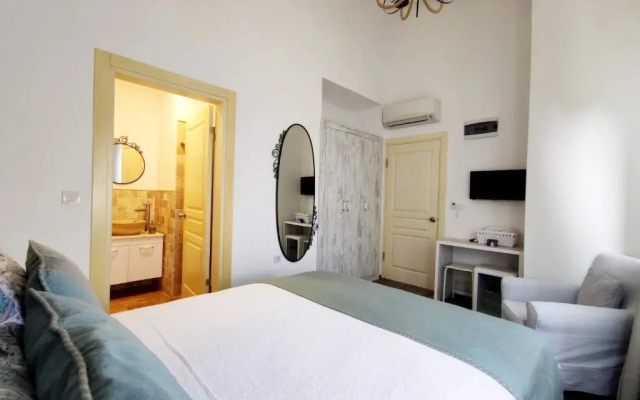 Faro Alacati Hotel
