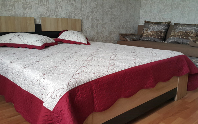 Na Ul Lugovaya 6t Flat