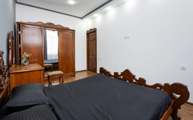 Квартира 3-к на ул. Туманяна, TM200