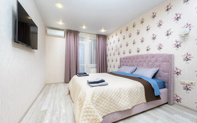 Квартира Просторная на Кременчуганской