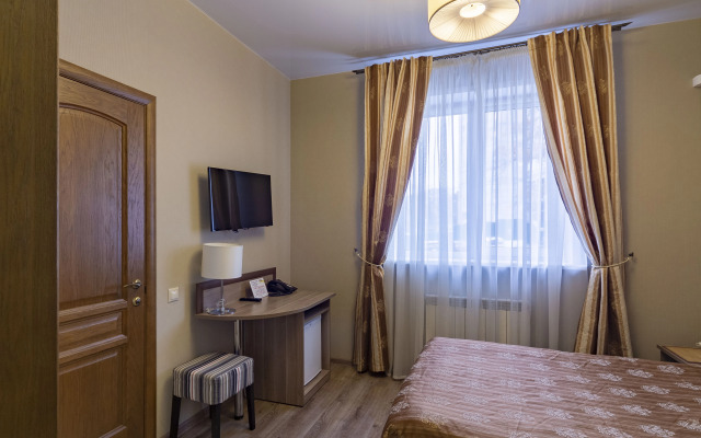 Vip Khaus Hotel