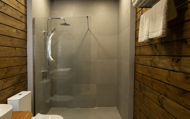 Abna Hotel
