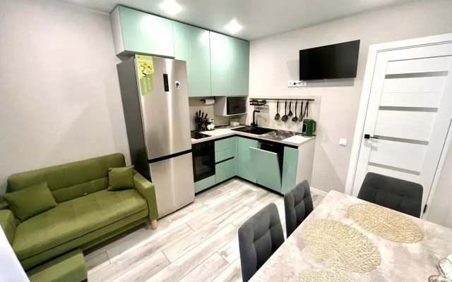 Квартира Уютная двухкомнатная в комплексе комфорт-класса