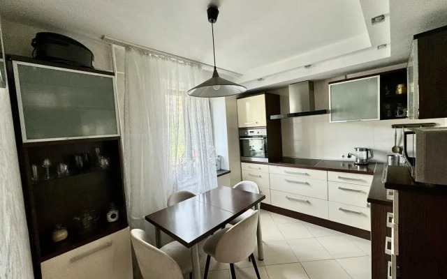 Na Ulitse Gamarnika 2 Flat