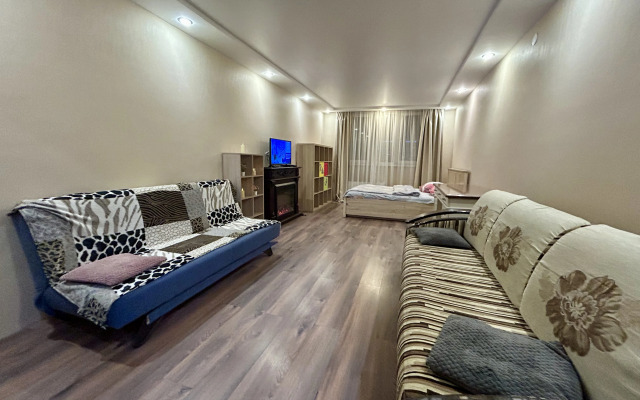 Апартаменты Двухкомнатная Рощинская 29