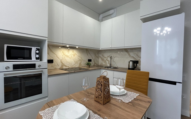 Novaya dvushka vozle akvaparka i Trts Planeta Flat