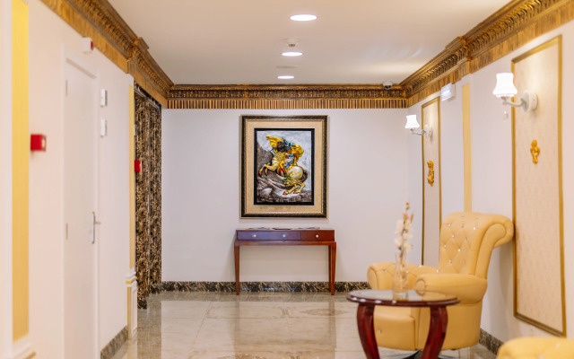 Hotel Monicca Collection Suites & Residences