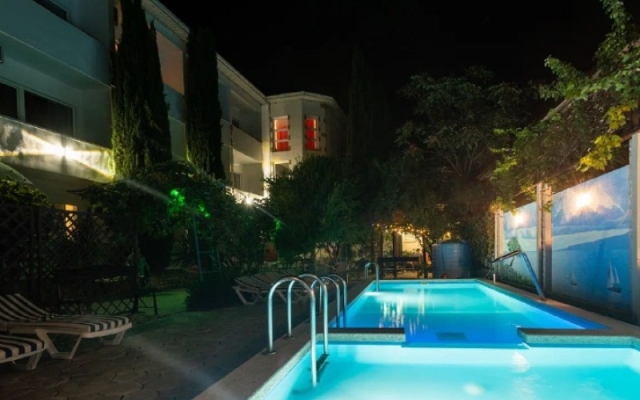 Semeyny Guest House