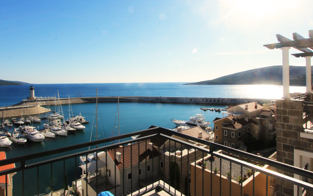 Lustica Bay Magnolia Apartment, Flat