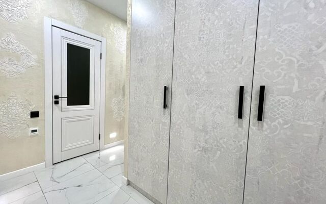 Апартаменты ИннХоум Sky Studio 19 этаж