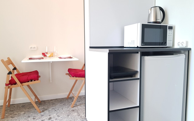 APARTIN Standartnyj nomer Apartments