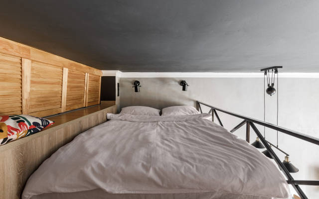 ZenApart Visokiy Loft № 3 Apartments