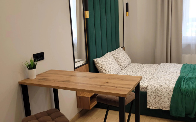 Studiya v novom elitnom ZhK Yablonevyij Flat