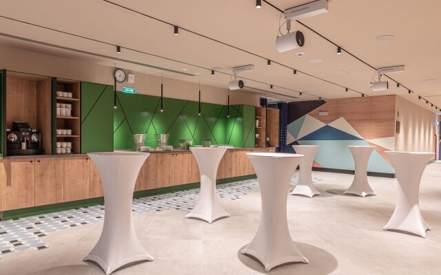 Cosmos Smart Kogalym Hotel (kosmos Smart Kogalym Otel)
