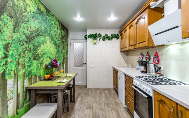 Na Ostrovskogo Apartments