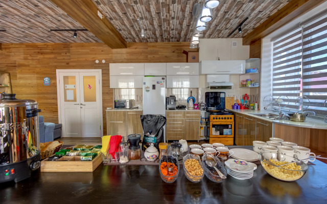 Отель Hillside Karakol