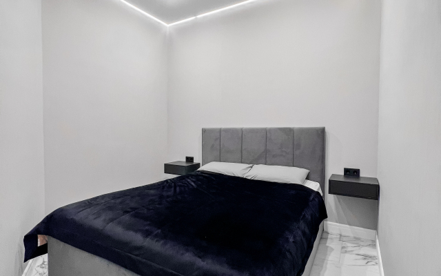 Dvukhurovnevye s basseynom Apartments