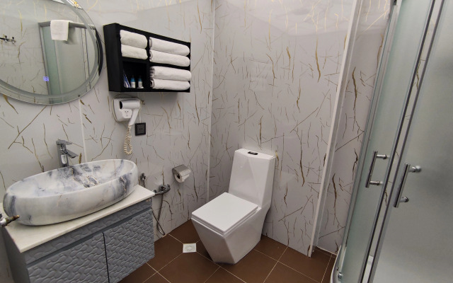 Corniche Baku White City Hotel