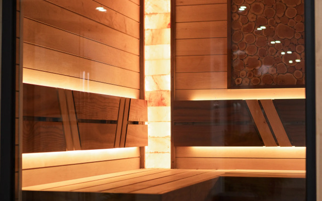Dynasty Hotel & SPA