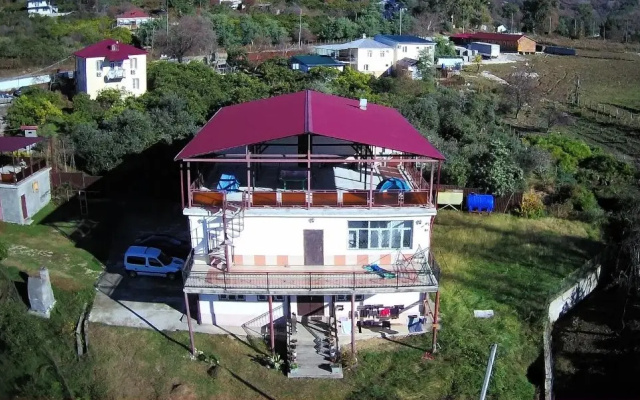 Psyrtskha Guest house