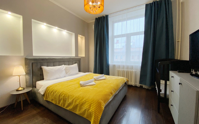 U Pushkinskoj I Vidom Na Tverskuyu Ulitsu Apartments