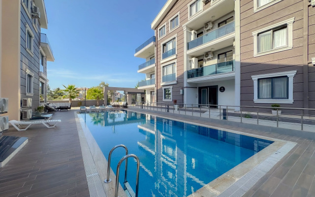 Апарт-отель Flower City Suits