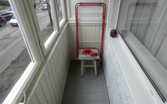 Favorite Home Proletarian 49 Flat