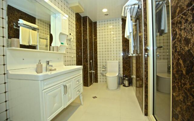 Hotel Rusel Park