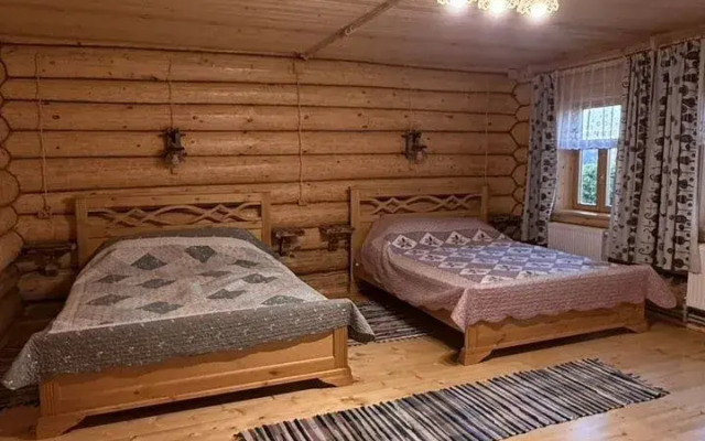 Частный дом Изба на бeрегу реки