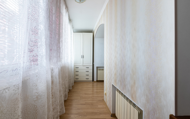 Na Zaslonova 17 Flat