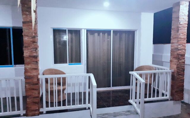 Chibel Summer Riverside Hotel