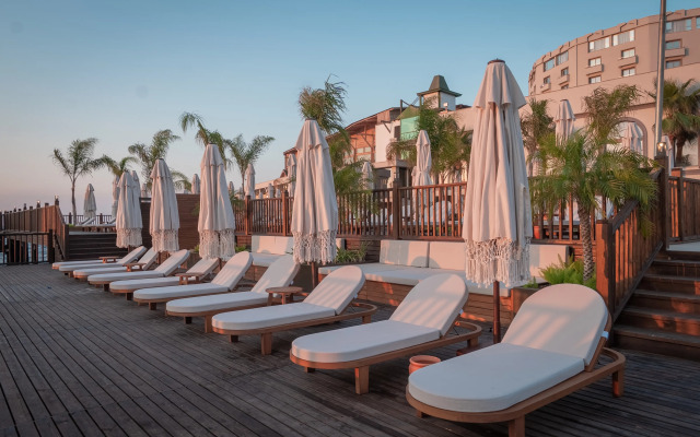 Merit Park Hotel Casino & SPA