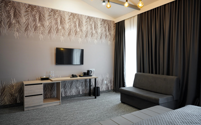 Dynasty Hotel & SPA