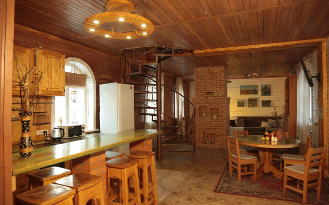 Oreshek Guest House